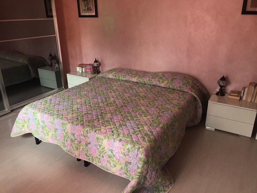 Affittacamere Serena 罗马 外观 照片